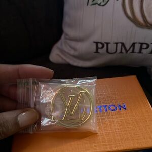 No ma’am it’s not what you think! These are COSTUME earrings! Nothing more.